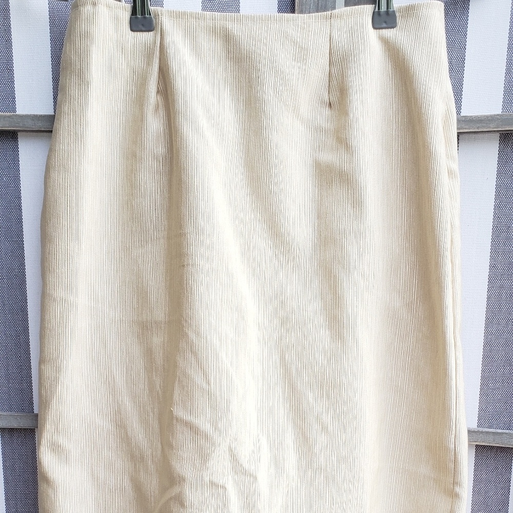 Handmade ivory pleated skirt